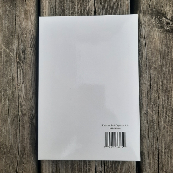 BNIB Glass Ladder Katherine Tech Organizer - Picture 12 of 13